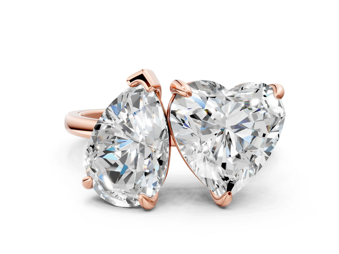 Rose gold Pear and Heart Toi Moi Ring with Prong Setting and Plain Band