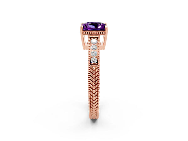 Rose gold Princess Cut Amethyst Ring with Milgrain Pavé Band and Four-Prong Setting