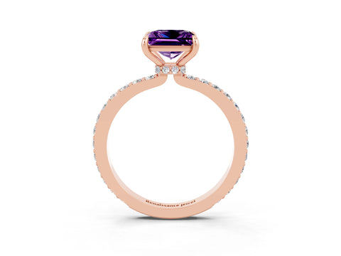Rose gold Princess Cut Amethyst Ring with Pavé Band and Four-Prong Setting_3