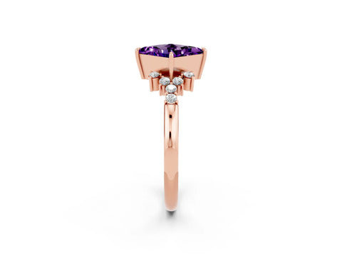 Rose gold Princess Cut Amethyst Ring with Side Stones and Four-Prong Setting_38