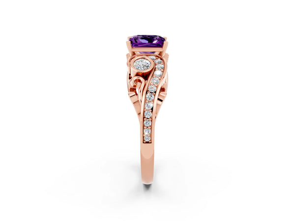 Rose gold Princess Cut Amethyst Solitaire Ring with Milgrain Pavé Band and Four-Prong Setting
