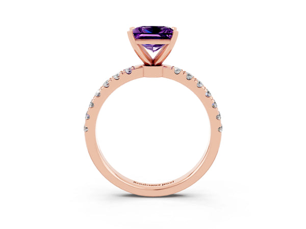Rose gold Princess Cut Amethyst Solitaire Ring with Pavé Accents and Four-Prong Setting