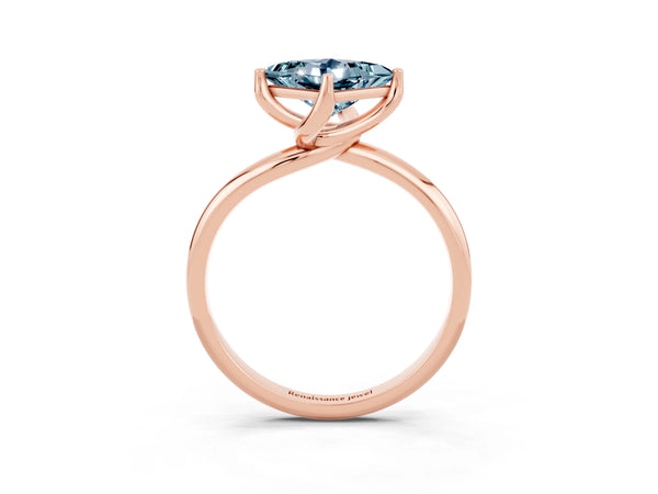 Rose gold Princess Cut Aquamarine Solitaire Engagement Ring with Four-Prong Setting and Classic Band