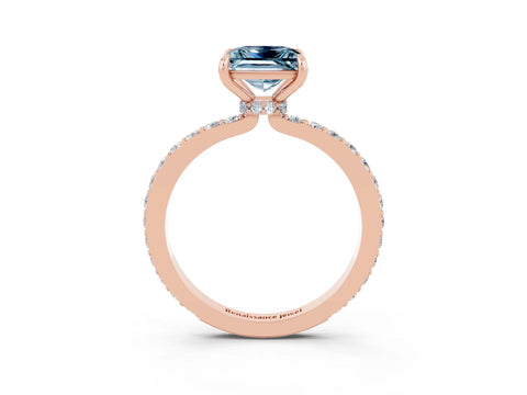 Rose gold Princess Cut Aquamarine Solitaire Engagement Ring with Pavé Band and Four-Prong Setting_3