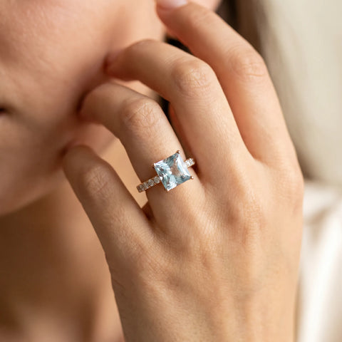 Rose gold Princess Cut Aquamarine Solitaire Ring with Round  Pavé Band and Four-Prong Setting_44