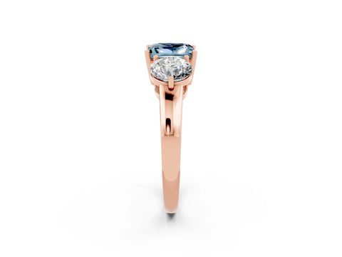 Rose gold Princess Cut Aquamarine Three-Stone Ring with Prong Setting and Classic Band_2