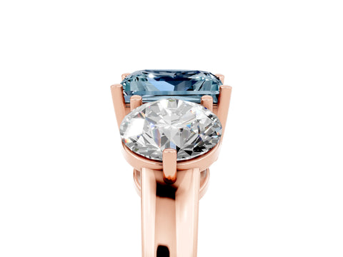 Rose gold Princess Cut Aquamarine Three-Stone Ring with Prong Setting and Classic Band_5