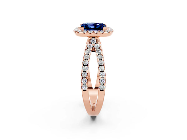 Rose gold Princess Cut Blue Sapphire Halo Ring with Split Shank Pavé Band and Prong Setting