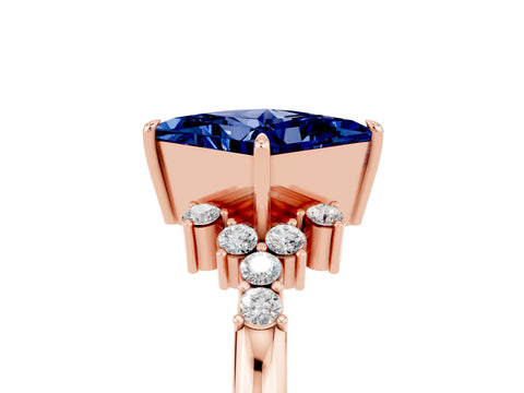 Rose gold Princess Cut Blue Sapphire Ring with Side Stones and Four-Prong Setting_41