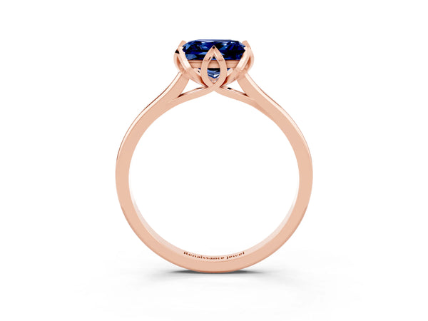 Rose gold Princess Cut Blue Sapphire Solitaire Ring with Flower Prong Setting and Classic Band