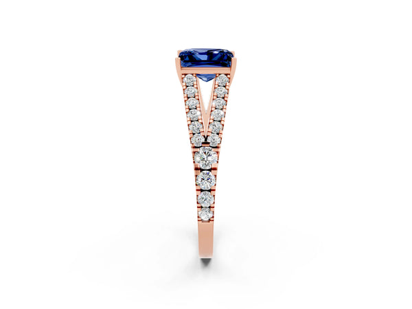 Rose gold Princess Cut Blue Sapphire Split Shank Pavé Engagement Ring with Four-Prong Setting