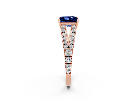 Rose gold Princess Cut Blue Sapphire Split Shank Pavé Engagement Ring with Four-Prong Setting_14