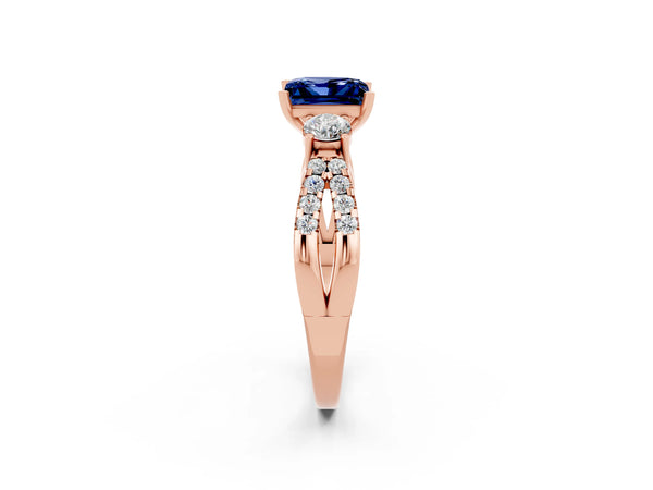Rose gold Princess Cut Blue Sapphire Three-Stone Ring with Pavé Split Shank and Four-Prong Setting