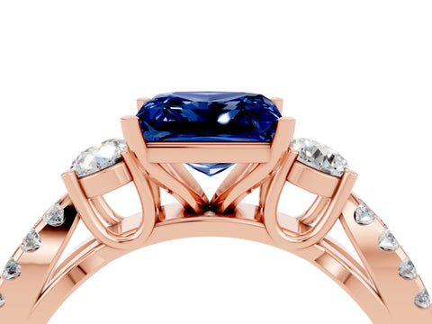 Rose gold Princess Cut Blue Sapphire Three-Stone Ring with Pavé Split Shank and Four-Prong Setting_4