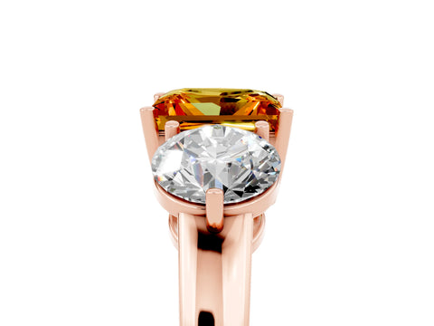 Rose gold Princess Cut Citrine Three-Stone Ring with Prong Setting and Classic Band_5