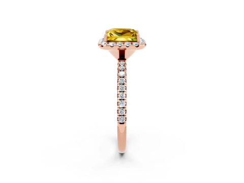 Rose gold Princess Cut Cut Diamond Floral Halo Engagement Ring with Pavé Band and Prong Setting_2
