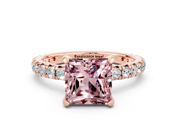 Rose gold Princess Cut Cut Diamond Pavé Band with Four-Prong Setting