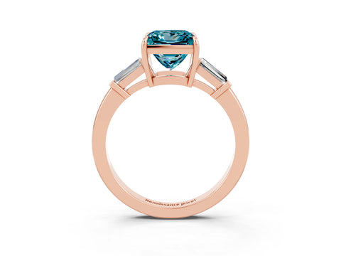 Rose gold Princess Cut Cut Diamond Ring with Tapered Baguette Side Stones in Four-Prong Setting_3