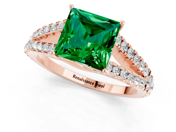 Rose gold Princess Cut Emerald Split Shank Engagement Ring with Round Pavé and Prong Setting