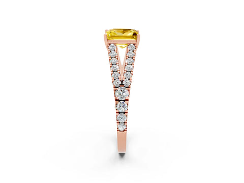 Rose gold Princess Cut Cut Split Shank Pave Diamond Engagement Ring with Four-Prong Setting_2