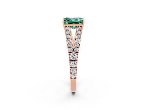 Rose gold Princess Cut Cut Split Shank Pave Diamond Engagement Ring with Four-Prong Setting_2