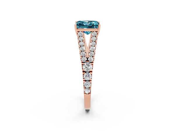 Rose gold Princess Cut Cut Split Shank Pave Diamond Engagement Ring with Four-Prong Setting