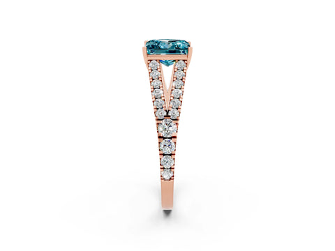 Rose gold Princess Cut Cut Split Shank Pave Diamond Engagement Ring with Four-Prong Setting_2