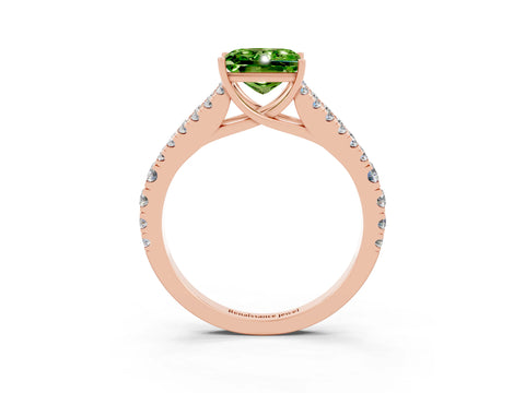 Rose gold Princess Cut Cut Split Shank Pave Diamond Engagement Ring with Four-Prong Setting_3