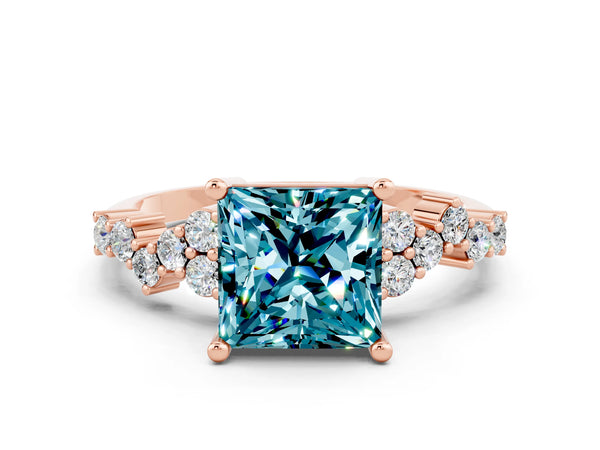 Rose gold Princess Cut Diamond Cluster Pavé Band with Four-Prong Setting