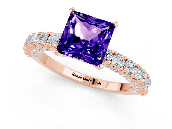 Rose gold Princess Cut Diamond Pavé Band Solitaire Ring with Prong Setting
