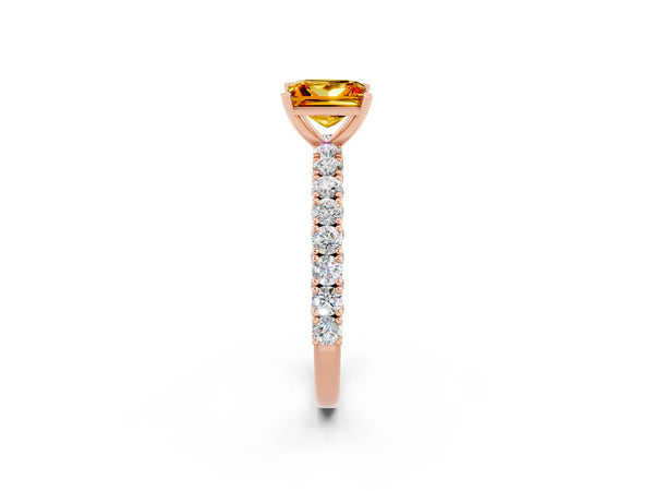 Rose gold Princess Cut Diamond Pavé Band Solitaire Ring with Prong Setting