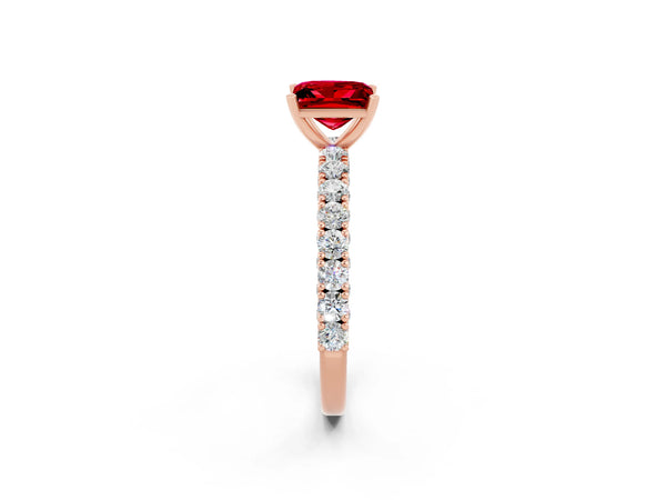 Rose gold Princess Cut Diamond Pavé Band Solitaire Ring with Prong Setting