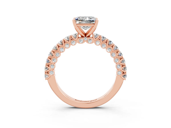 Rose gold Princess Cut Diamond Pavé Band Solitaire Ring with Prong Setting