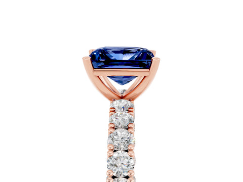 Rose gold Princess Cut Diamond Pavé Band Solitaire Ring with Prong Setting_5