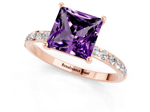Rose gold Princess Cut Amethyst Solitaire Ring with Round Pavé Shoulders and Prong Setting