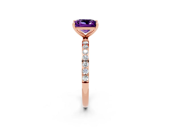 Rose gold Princess Cut Amethyst Solitaire Ring with Round Pavé Shoulders and Prong Setting
