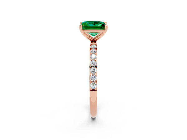 Rose gold Princess Cut Emerald Solitaire Ring with Round Pavé Shoulders and Prong Setting