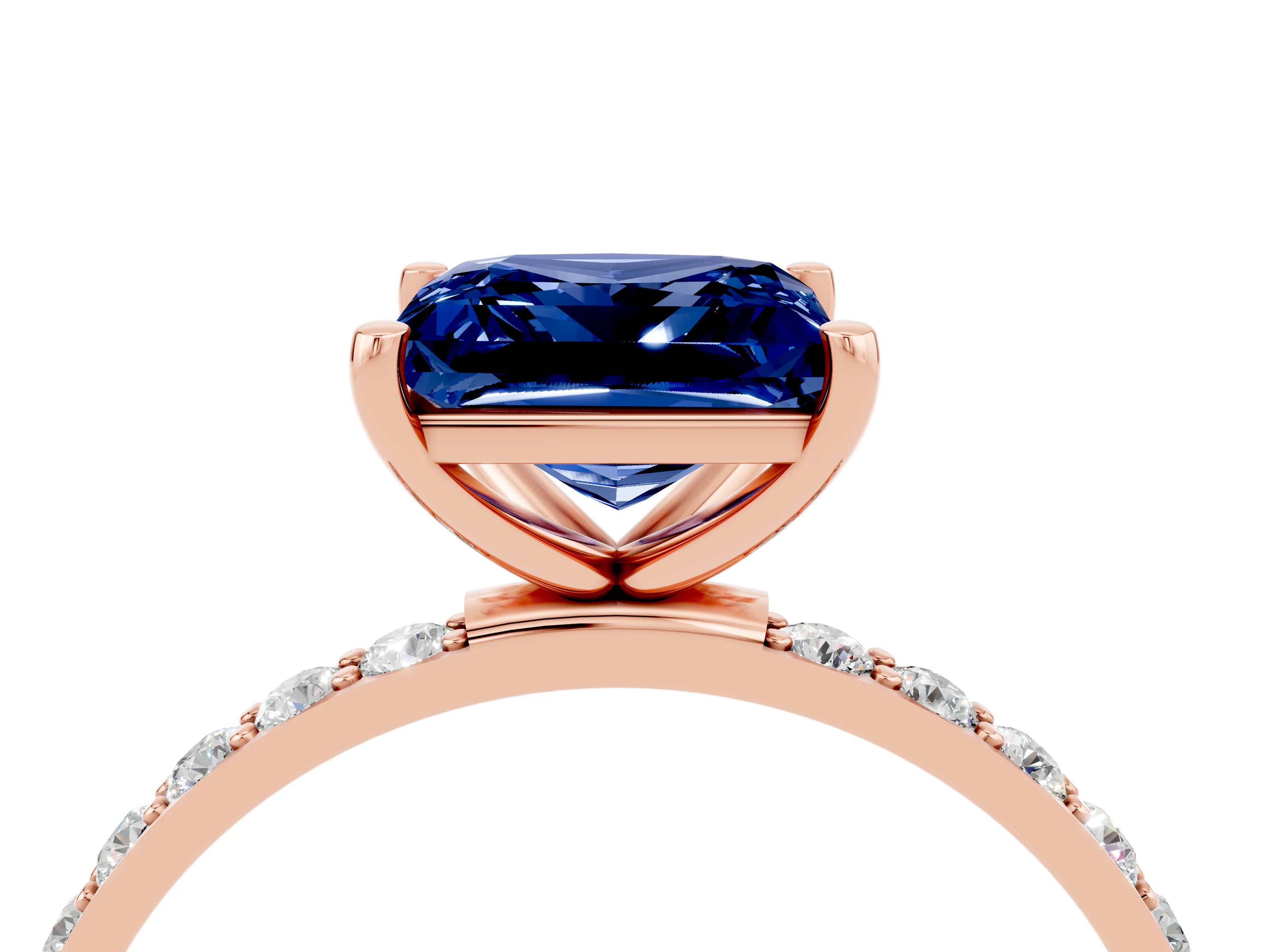 Rose gold Princess Cut Diamond Pavé Band with Six-Prong Setting_4