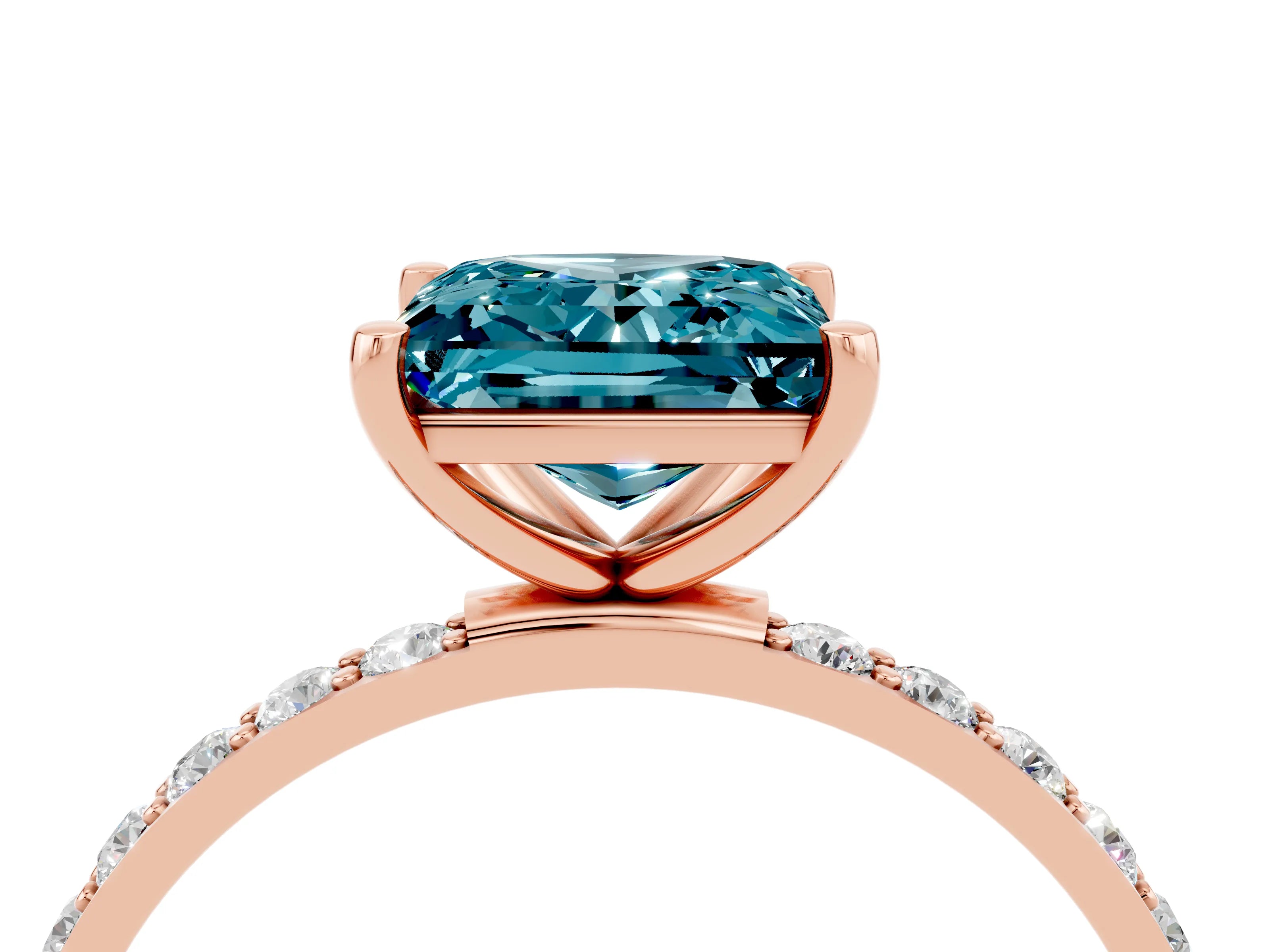 Rose gold Princess Cut Diamond Pavé Band with Six-Prong Setting_4