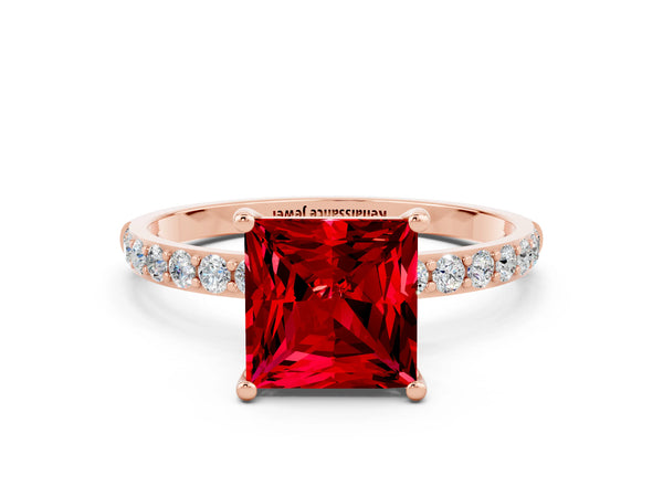 Rose gold Princess Cut Diamond Pavé Band with Six-Prong Setting