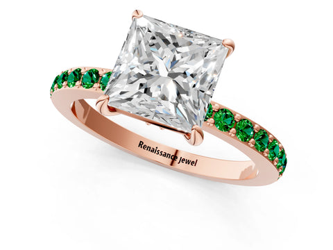 Rose gold Princess Cut Diamond Pavé Engagement Ring with Round with Emerald side stone Accents and Prong Setting_1