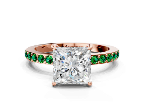 Rose gold Princess Cut Diamond Pavé Engagement Ring with Round with Emerald side stone Accents and Prong Setting