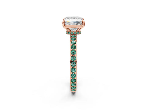 Rose gold Princess Cut Diamond Pavé Engagement Ring with Round with Green Sapphire side stone Accents and Prong Setting_2