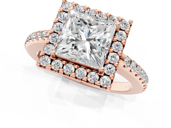 Rose gold Princess Cut Diamond Pavé Halo Ring with Four-Prong Setting