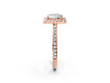 Rose gold Princess Cut Diamond Pavé Halo Ring with Four-Prong Setting_38