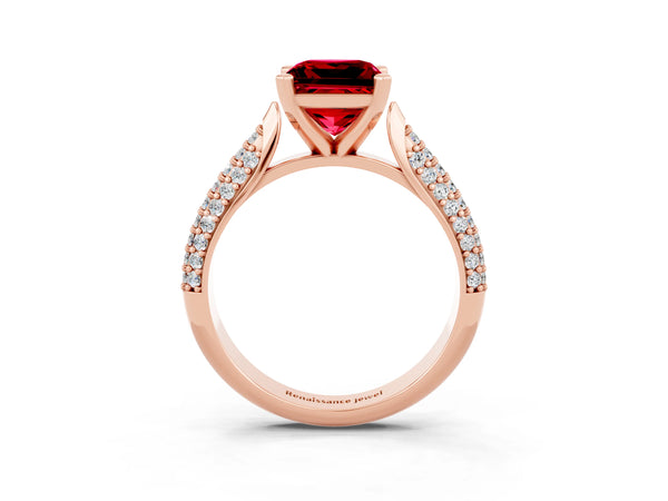 Rose gold Princess Cut Diamond Solitaire Engagement Ring with Pavé Band and Four-Prong Setting
