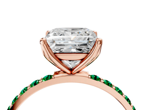 Rose gold Princess Cut Diamond Solitaire Engagement Ring with Round with Emerald side stone Pavé Band and Prong Setting_4