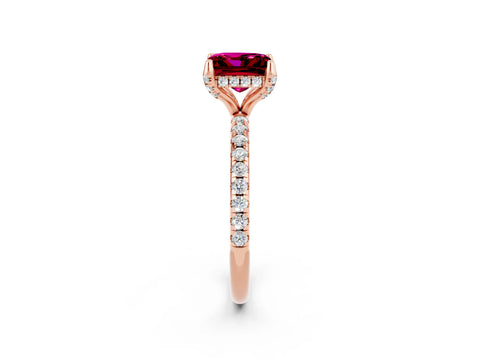 Rose gold Princess Cut Diamond Solitaire Ring with Four-Prong Setting and Pavé Band_2