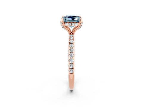 Rose gold Princess Cut Diamond Solitaire Ring with Four-Prong Setting and Pavé Band_2