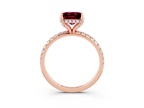 Rose gold Princess Cut Diamond Solitaire Ring with Four-Prong Setting and Pavé Band_3